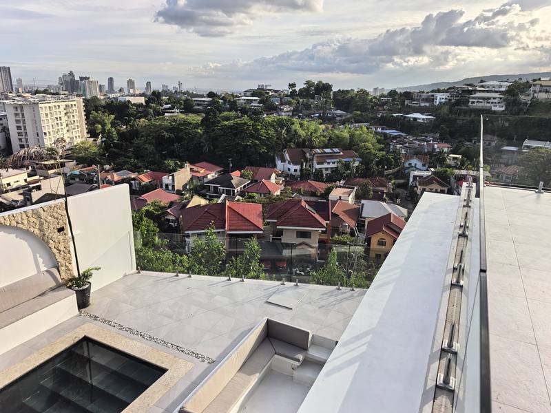 Rooftop panoramic view